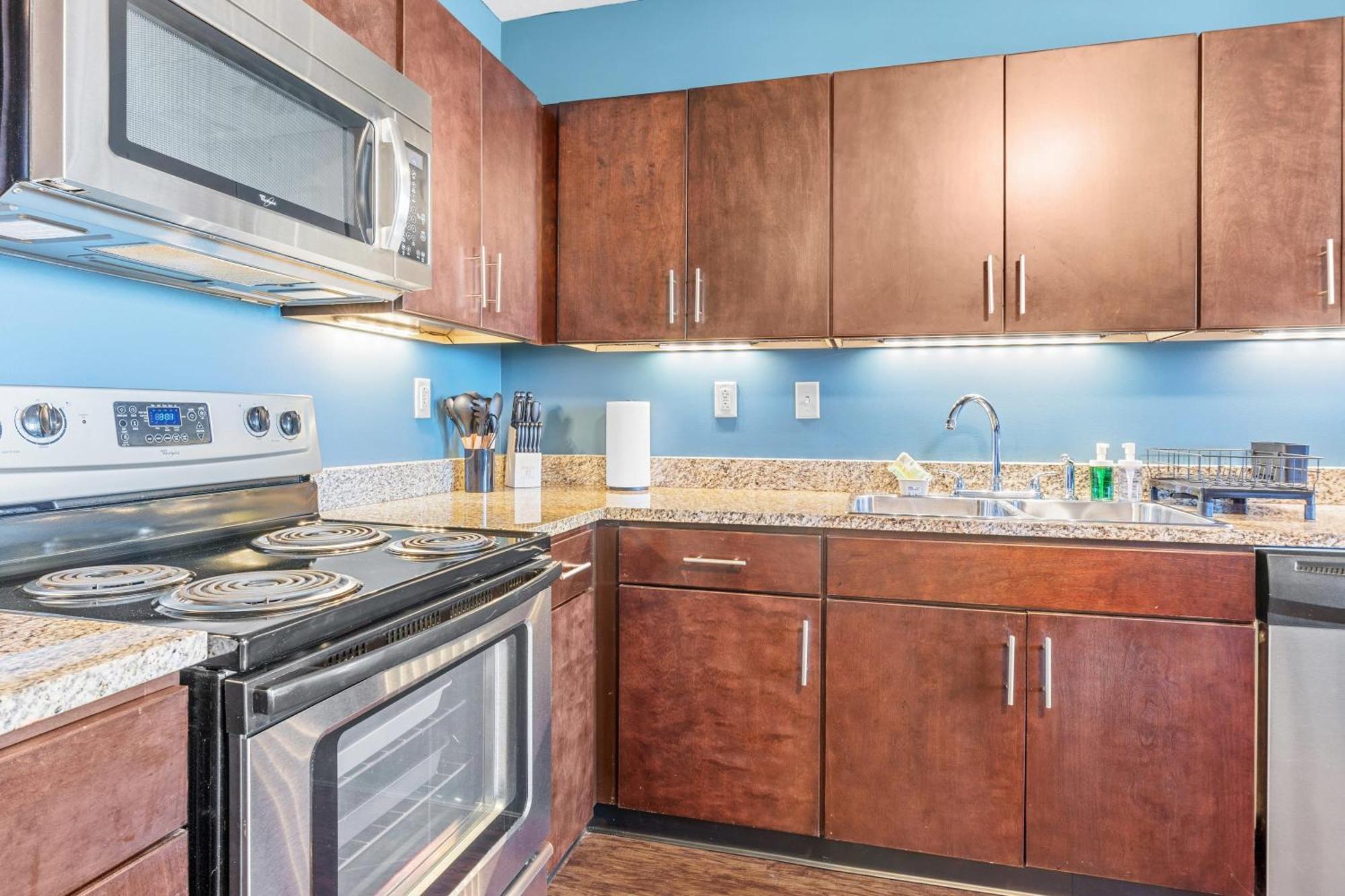 Luxury High Rise 1Bd River Views Downtown Pittsburgh Dış mekan fotoğraf